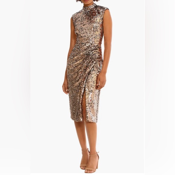 Sequin Mock Neck Cocktail Dress
DONNA MORGAN FOR MAGGY - Picture 2 of 7